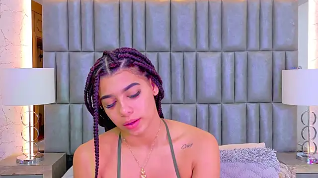 TiaraRosse online show from 06-14-26, 05:15