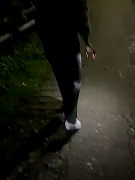 Cafeziitha02 online show from 11-28-25, 11:18