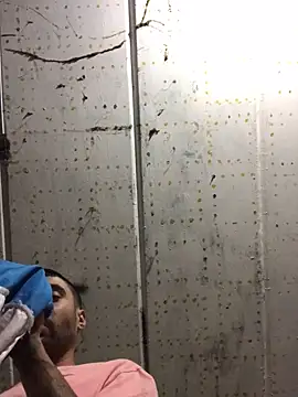 Snapshot of macg96 chatting on 02-01-25, 05:49 macg96 online show from 02-01-25, 05:49