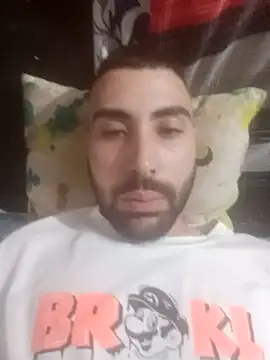 Snapshot of macg96 chatting on 02-23-25, 02:51 macg96 online show from 02-23-25, 02:51