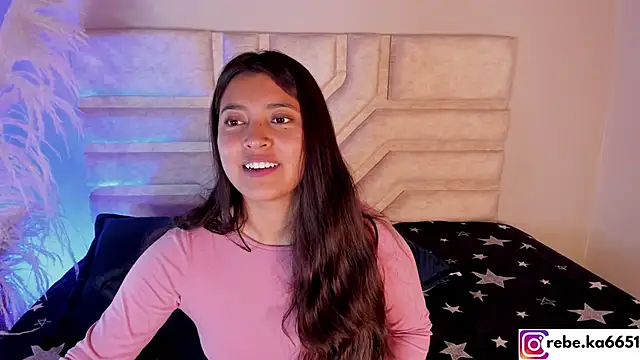 Snapshot of Rebeca_Williams_ chatting on 01-06-25, 05:30 Rebeca Williams  online show from 01-06-25, 05:30