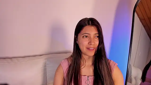 Snapshot of Rebeca_Williams_ chatting on 01-11-25, 03:02 Rebeca Williams  online show from 01-11-25, 03:02