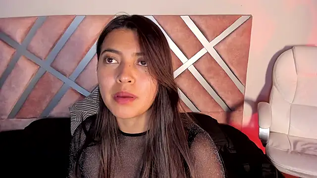 Snapshot of Rebeca_Williams_ chatting on 01-21-25, 02:33 Rebeca Williams  online show from 01-21-25, 02:33