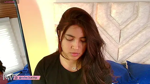 Snapshot of Rebeca_Williams_ chatting on 03-17-25, 07:26 Rebeca Williams  online show from 03-17-25, 07:26