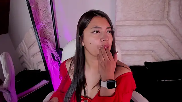 Snapshot of Rebeca_Williams_ chatting on 10-22-25, 11:54 Rebeca Williams  online show from 10-22-25, 11:54