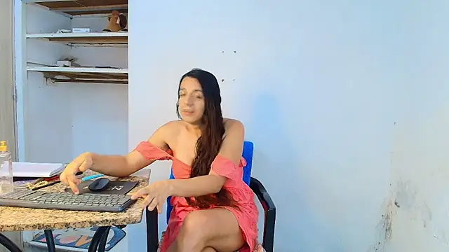 Oh Tique online show from 06-20-26, 07:22