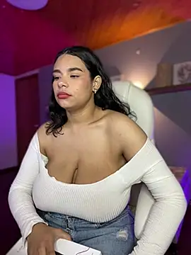 Isabella boobd online show from 12-17-24, 12:54