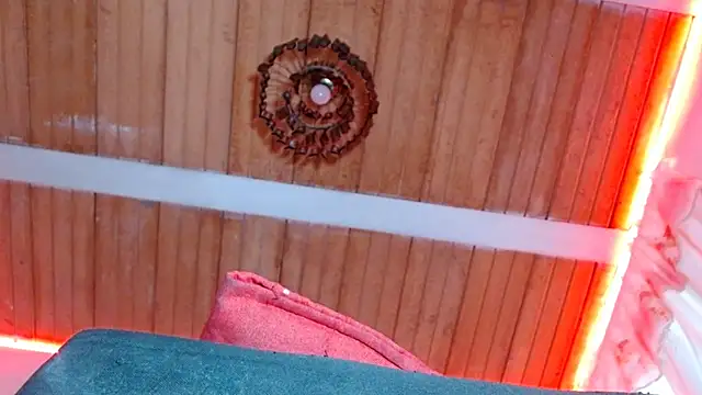 Maidi  online show from 02-25-25, 02:54