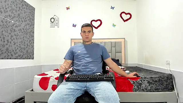 simookeler online show from 10-01-25, 03:01