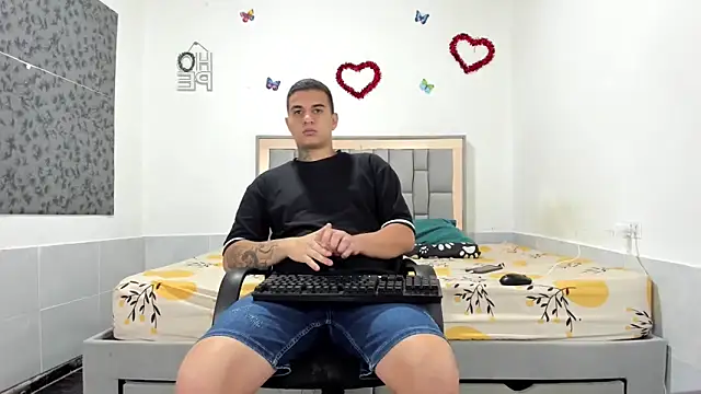 simookeler online show from 10-21-25, 03:07