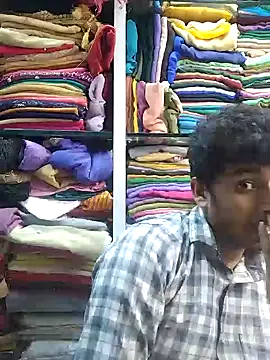 Snapshot of heartless__95 chatting on 02-07-25, 01:11 heartless 95 online show from 02-07-25, 01:11