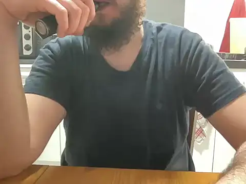 hommesexy17 online show from 05-07-26, 08:47