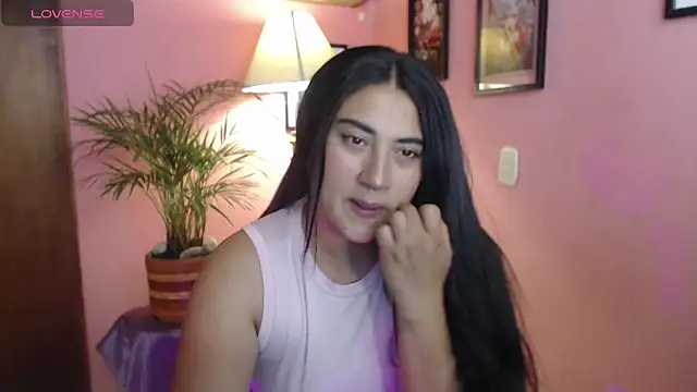 Snapshot of bunnyemilyrose36 chatting on 03-11-26, 03:51 bunnyemilyrose36 online show from 03-11-26, 03:51