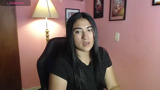 bunnyemilyrose36 online show from 05-05-26, 03:42