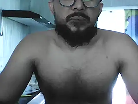 Morenopaudeleite online show from 10-15-25, 01:22