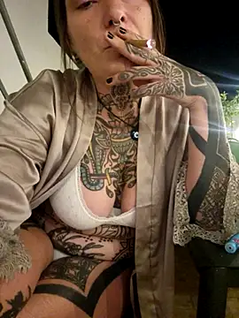 lizzardqueeen online show from 09-29-25, 09:30