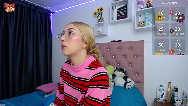 Soffy-brooks online show from 10-25-25, 05:04