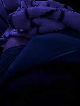 Snapshot of unconnudu21000 chatting on 12-08-24, 05:07 unconnudu21000 online show from 12-08-24, 05:07