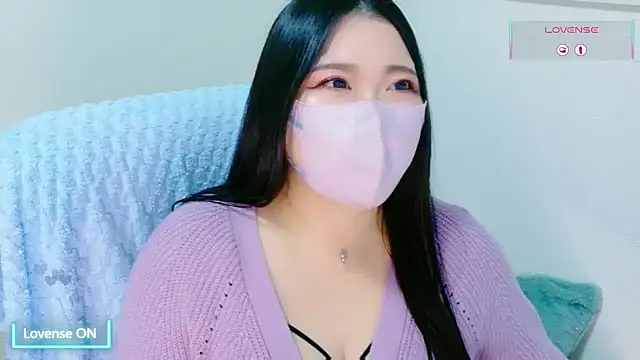 yukinko o  online show from 12-23-25, 01:03