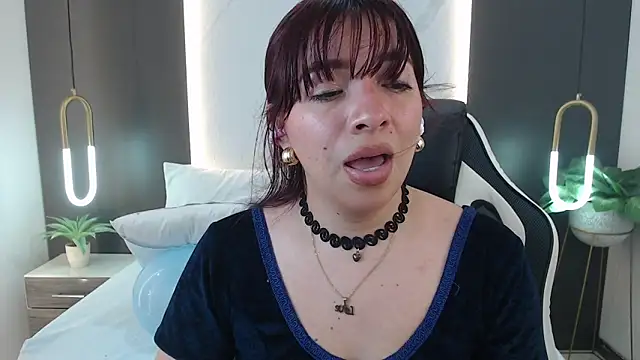 alma fenix online show from 01-09-25, 06:15