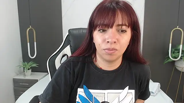 alma fenix online show from 01-13-25, 12:13