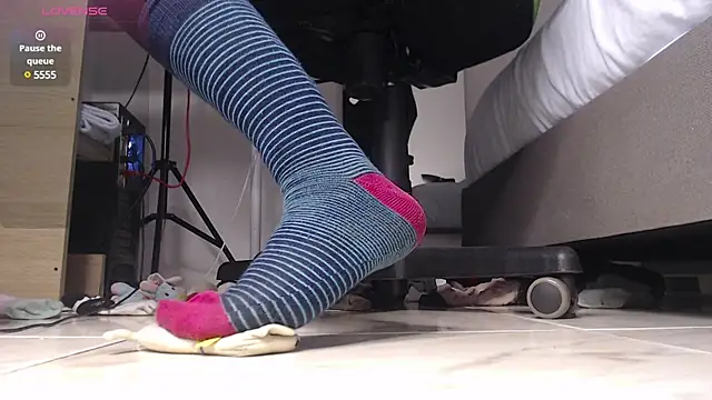 alma fenix online show from 03-21-25, 03:24