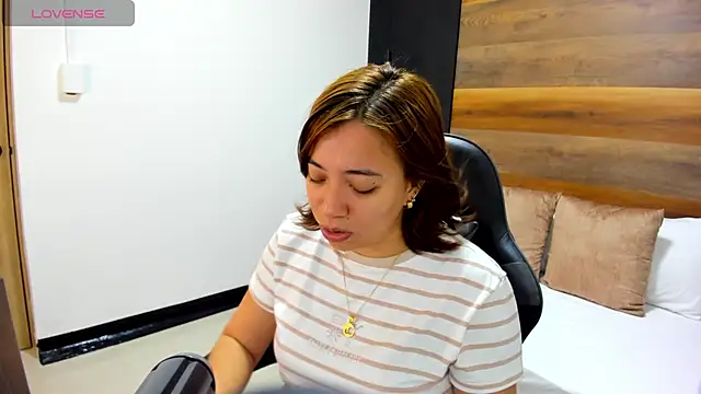 alma fenix online show from 09-23-25, 12:30