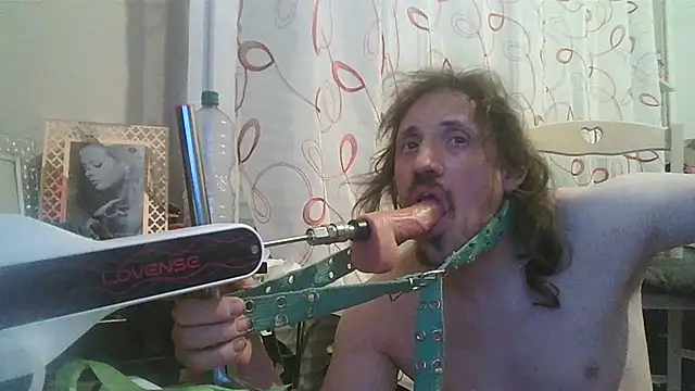 cyril020202 online show from 03-27-26, 09:36