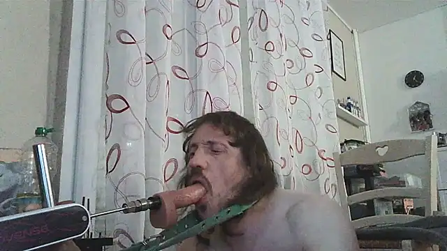 Snapshot of cyril020202 chatting on 05-19-26, 06:20 cyril020202 online show from 05-19-26, 06:20