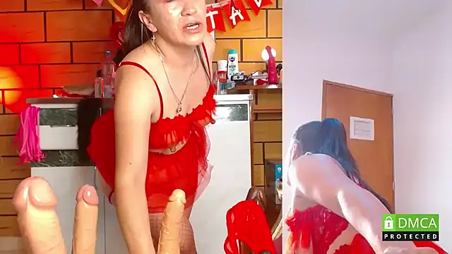 Snapshot of Bigass_dayla chatting on 02-14-25, 06:40 Bigass dayla online show from 02-14-25, 06:40