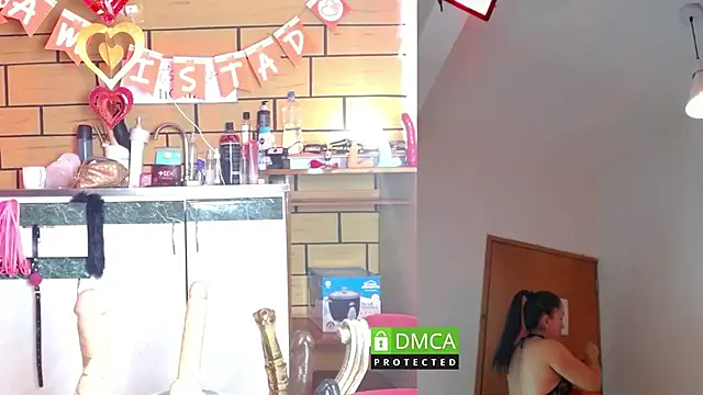 Snapshot of Bigass_dayla chatting on 02-22-25, 11:57 Bigass dayla online show from 02-22-25, 11:57