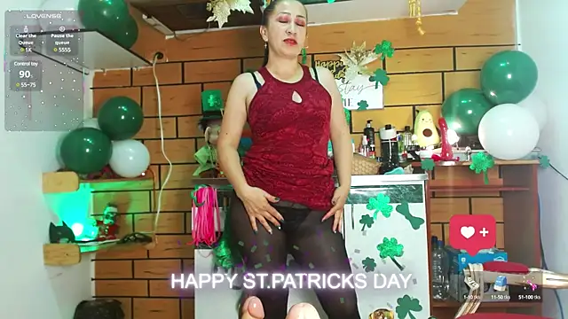 Snapshot of Bigass_dayla chatting on 03-19-25, 12:23 Bigass dayla online show from 03-19-25, 12:23