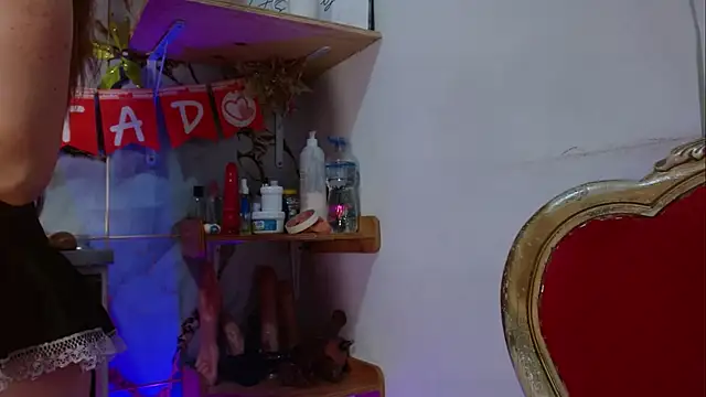 Snapshot of Bigass_dayla chatting on 09-28-25, 01:27 Bigass dayla online show from 09-28-25, 01:27