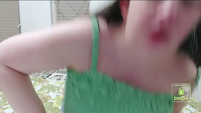 Snapshot of cute_and_hot chatting on 01-09-25, 03:44 cute and hot online show from 01-09-25, 03:44