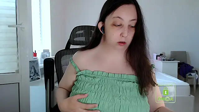 cute and hot online show from 06-11-26, 02:59