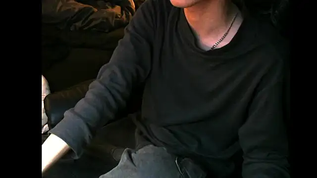 Snapshot of Ray175oo chatting on 03-21-25, 05:12 Ray175oo online show from 03-21-25, 05:12