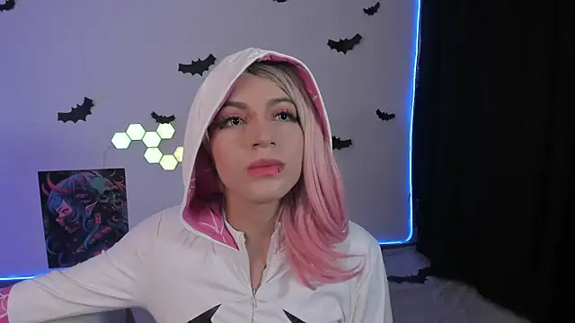 cyberzoe online show from 10-15-25, 02:28