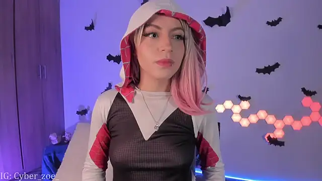 cyberzoe online show from 11-07-25, 12:49