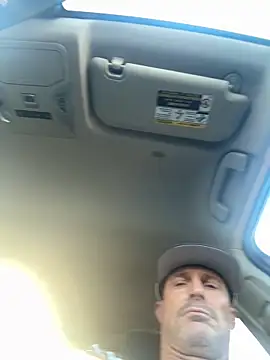 Snapshot of wheresando1 chatting on 10-07-25, 11:46 wheresando1 online show from 10-07-25, 11:46