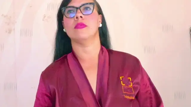 hotlatinateacher online show from 09-15-25, 07:58