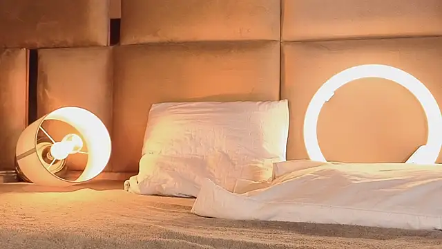 angelinepossy online show from 10-11-25, 10:08