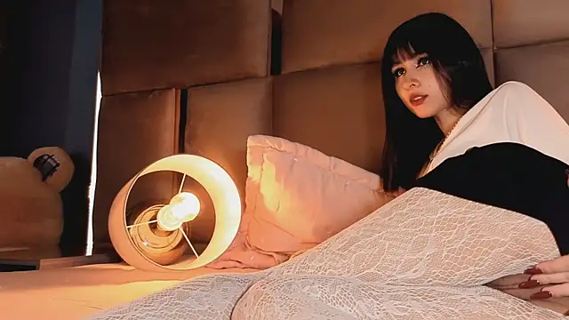 angelinepossy online show from 11-11-25, 06:30