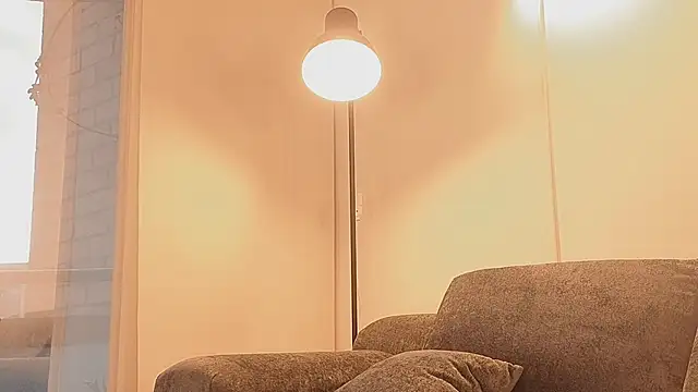 Snapshot of angelinepossy chatting on 02-17-26, 08:15 angelinepossy online show from 02-17-26, 08:15