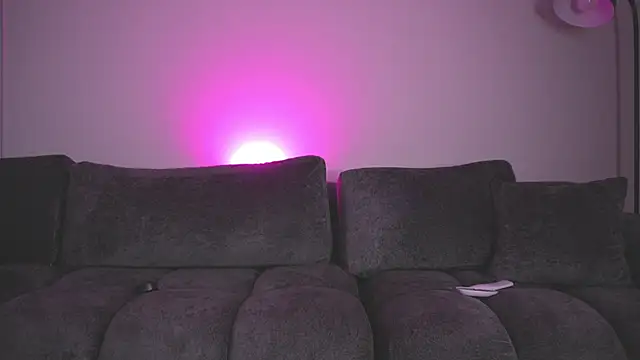 Snapshot of angelinepossy chatting on 03-10-26, 11:10 angelinepossy online show from 03-10-26, 11:10