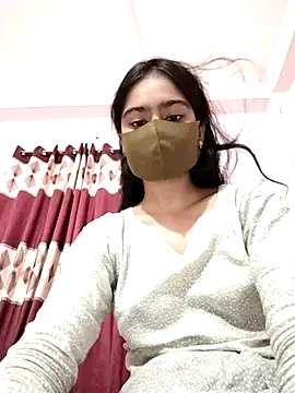 Snapshot of Arisha- chatting on 09-21-25, 07:59 Arisha- online show from 09-21-25, 07:59