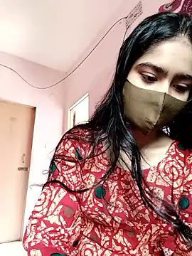 Snapshot of Arisha- chatting on 10-31-25, 07:53 Arisha- online show from 10-31-25, 07:53