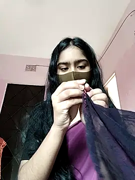 Snapshot of Arisha- chatting on 11-02-25, 09:11 Arisha- online show from 11-02-25, 09:11