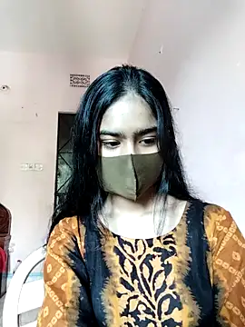 Snapshot of Arisha- chatting on 11-15-25, 08:11 Arisha- online show from 11-15-25, 08:11