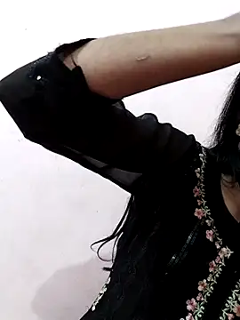 Snapshot of Arisha- chatting on 11-27-25, 02:30 Arisha- online show from 11-27-25, 02:30