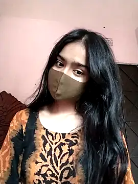 Snapshot of Arisha- chatting on 12-04-25, 09:51 Arisha- online show from 12-04-25, 09:51